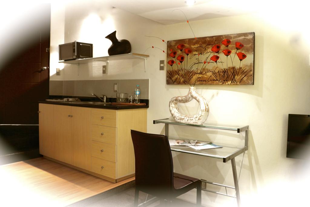 Aztic Hotel And Executive Suites Ciudad de México Pokoj fotografie